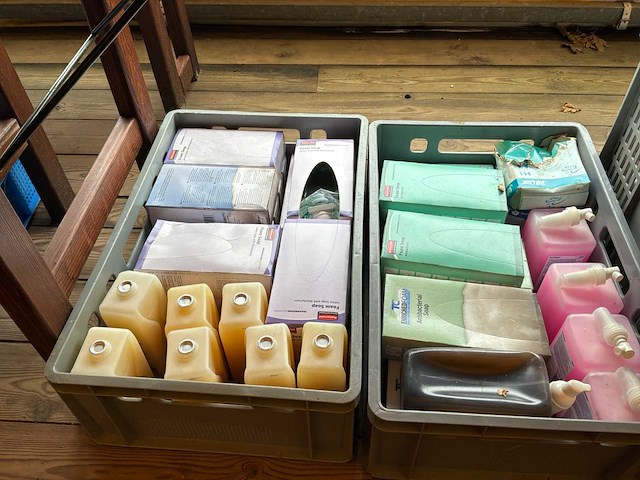 Partij poetsproducten & zeep - afbeelding 5 van  12