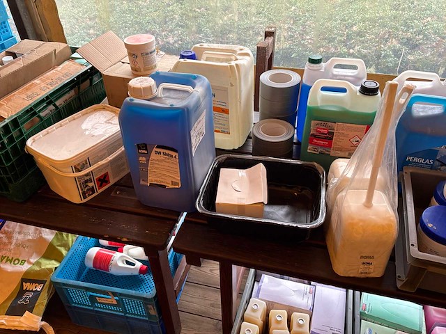 Partij poetsproducten & zeep - afbeelding 6 van  12