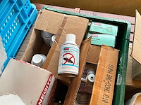 Partij poetsproducten & zeep - afbeelding 9 van  12