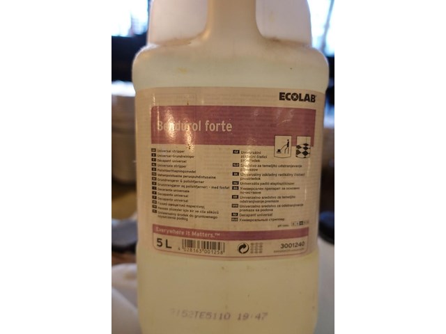 Partij poetsproducten - afbeelding 7 van  9