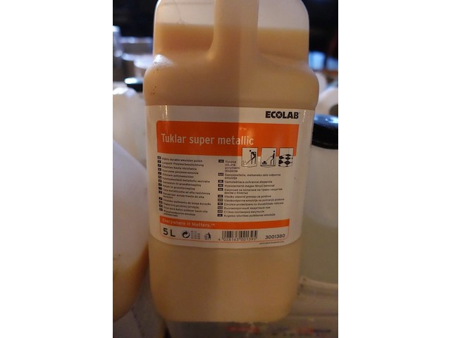 Partij poetsproducten - afbeelding 8 van  9