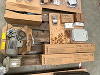 Partij poortautomatisatie (faac) + motoren en toebehoren - afbeelding 1 van  1