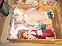 Partij poppen - afbeelding 2 van  7