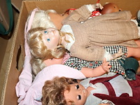Partij poppen - afbeelding 4 van  7