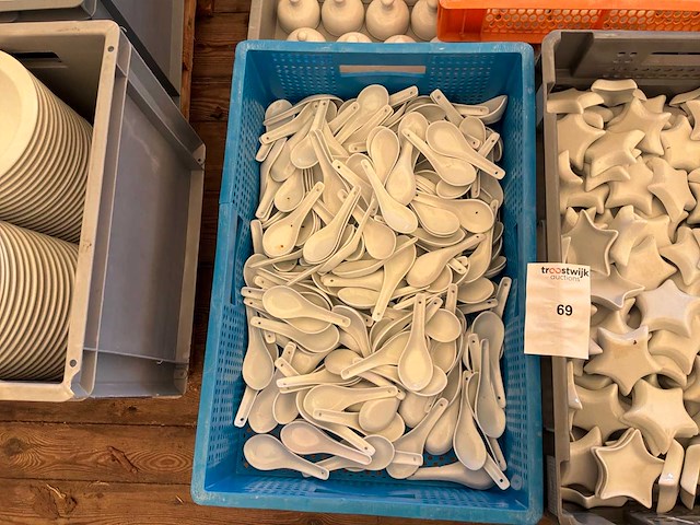 Partij porselein - afbeelding 2 van  7