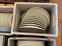 Partij porseleinen borden - afbeelding 4 van  7