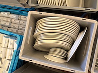 Partij porseleinen borden - afbeelding 5 van  7