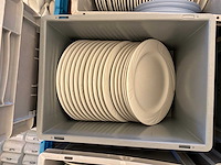 Partij porseleinen borden - afbeelding 6 van  7