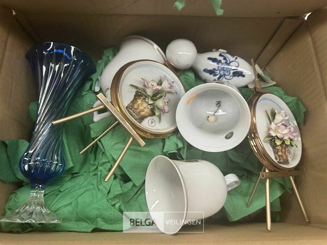 Partij porseleinen deco - afbeelding 1 van  5