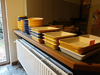 Partij porseleinen schalen - afbeelding 1 van  5