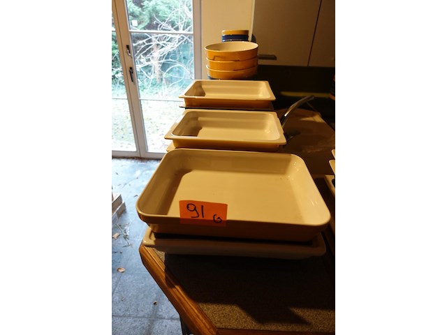 Partij porseleinen schalen - afbeelding 3 van  5