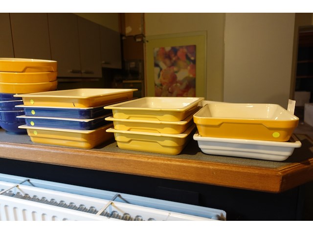 Partij porseleinen schalen - afbeelding 4 van  5