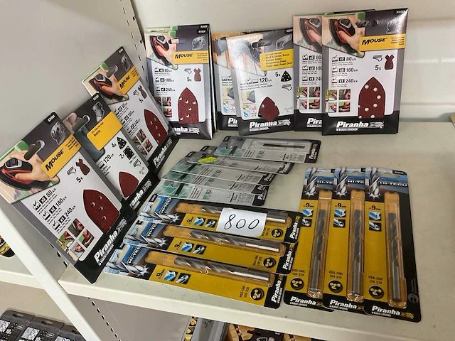 Partij professionele boren en zaagjes - afbeelding 1 van  7