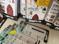 Partij professionele boren en zaagjes - afbeelding 6 van  7