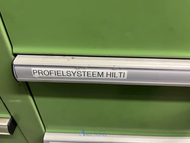 Partij profielbevestigingen, ankers en machinehandwielen - afbeelding 51 van  119