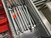 Partij profielbevestigingen, ankers en machinehandwielen - afbeelding 63 van  119