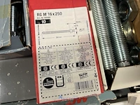 Partij profielbevestigingen, ankers en machinehandwielen - afbeelding 82 van  119