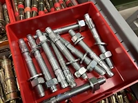 Partij profielbevestigingen, ankers en machinehandwielen - afbeelding 89 van  119