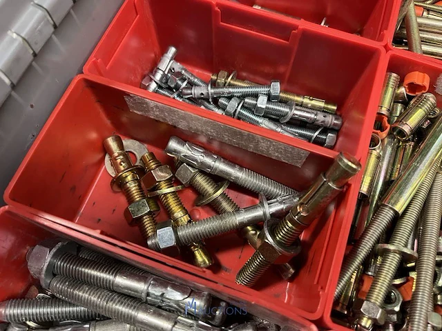 Partij profielbevestigingen, ankers en machinehandwielen - afbeelding 105 van  119
