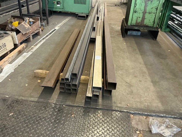 Partij profielstalen balken - afbeelding 4 van  4