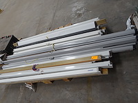 Partij projectordoeken - afbeelding 1 van  2