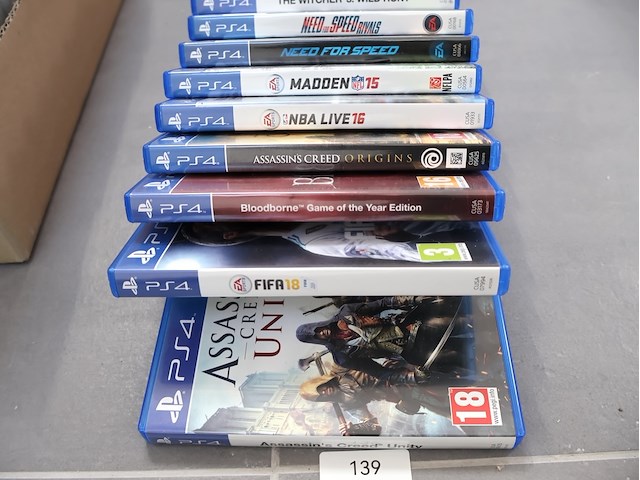 Partij ps4 spellen - afbeelding 2 van  3