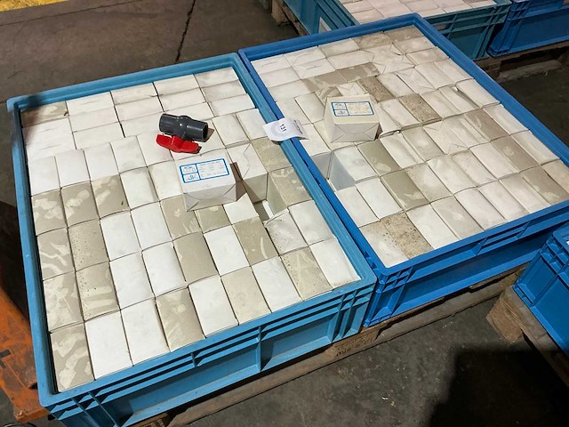 Partij pvc afsluiters 1’’ - afbeelding 2 van  4