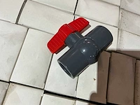 Partij pvc afsluiters 1’’ - afbeelding 4 van  4