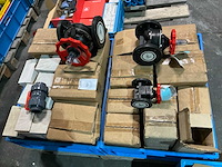 Partij pvc afsluiters - afbeelding 6 van  6