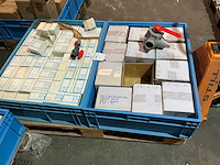 Partij pvc afsluiters - afbeelding 2 van  8