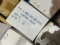 Partij pvc afsluiters - afbeelding 6 van  8
