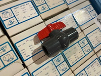 Partij pvc afsluiters - afbeelding 4 van  6