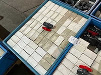 Partij pvc afsluiters - afbeelding 6 van  6