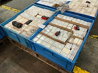 Partij pvc afsluiters - afbeelding 3 van  10