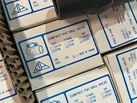 Partij pvc afsluiters - afbeelding 6 van  10