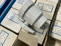 Partij pvc afsluiters - afbeelding 6 van  9