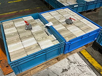 Partij pvc afsluiters - afbeelding 5 van  5