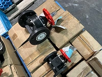 Partij pvc afsluiters - afbeelding 5 van  6