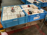 Partij pvc afsluiters - afbeelding 6 van  12