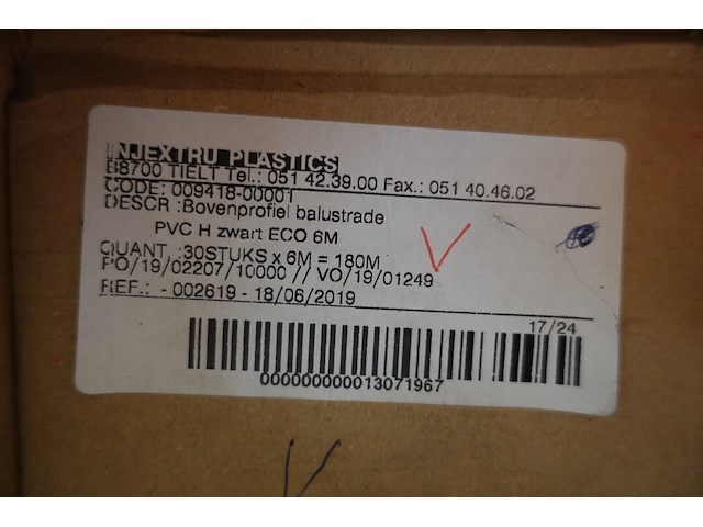 Partij pvc & aluminium - afbeelding 3 van  7