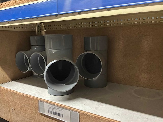 Partij pvc bochten en koppelstukken - afbeelding 7 van  27