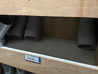 Partij pvc bochten en koppelstukken - afbeelding 8 van  27