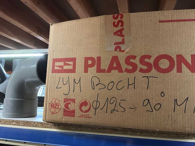 Partij pvc bochten en koppelstukken - afbeelding 26 van  27