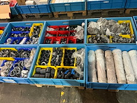 Partij pvc buishulpstukken
