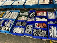 Partij pvc buishulpstukken