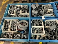 Partij pvc buishulpstukken