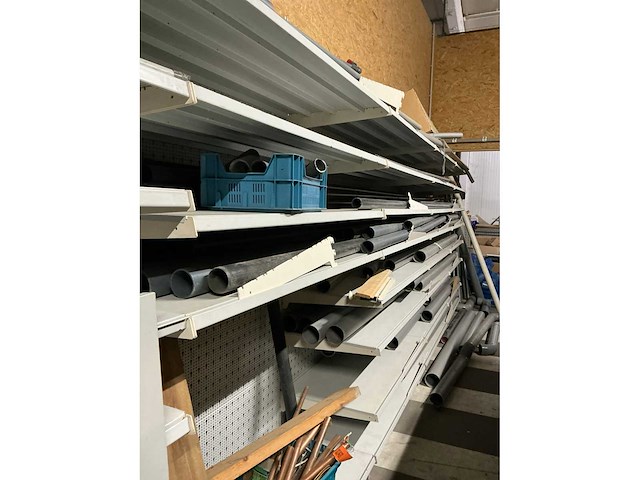 Partij pvc buizen, buisisolatie en koppelstukken - afbeelding 19 van  27