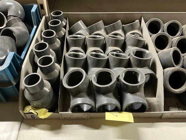 Partij pvc buizen, buisisolatie en koppelstukken - afbeelding 24 van  27