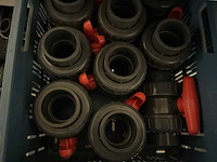 Partij pvc buizen, buisisolatie en koppelstukken - afbeelding 3 van  27