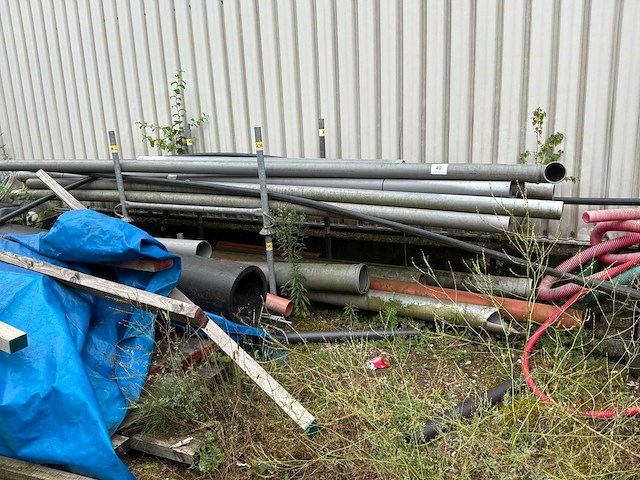 Partij pvc buizen - afbeelding 1 van  6